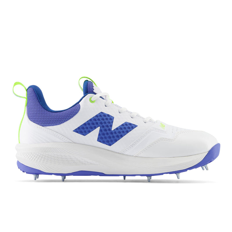 New Balance CK4030 Junior Cricket Shoes - 2024