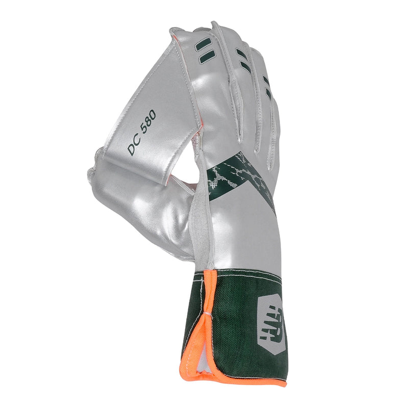 New Balance DC 580 Wicketkeeping Cricket Gloves