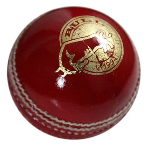 Bull Test Cricket Ball